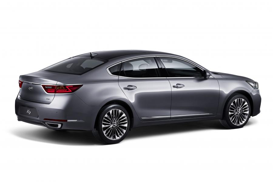  Kia K7 (YG) 2015 года  (фото 9 из 9)